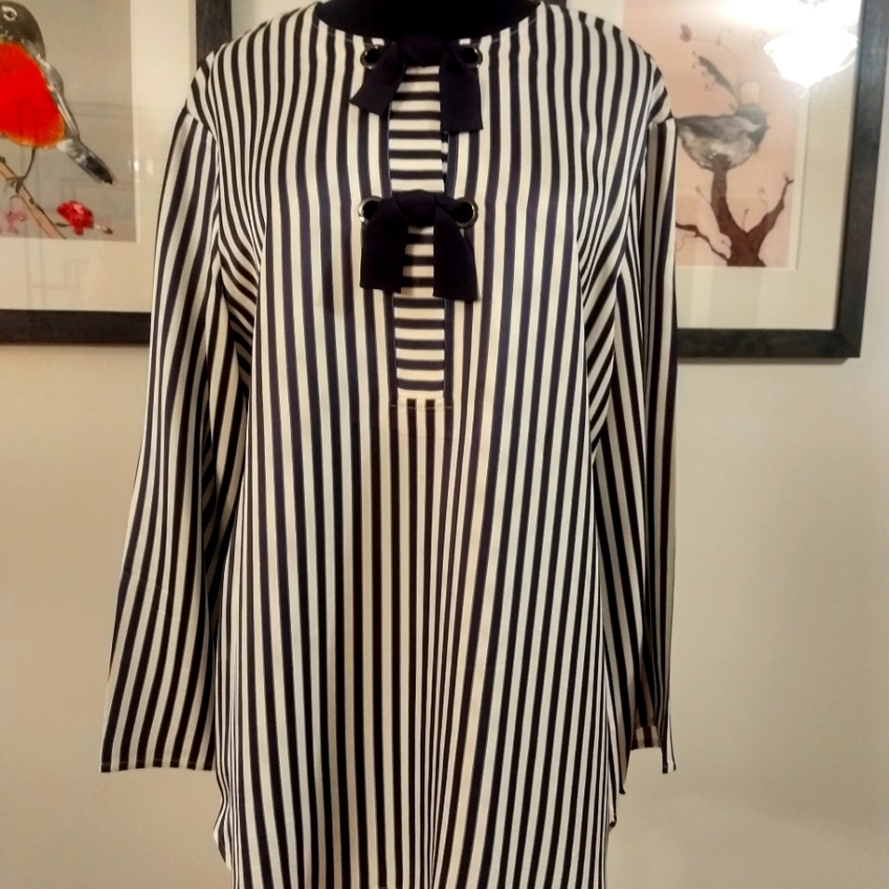 St John Knit Navy/White Blouse